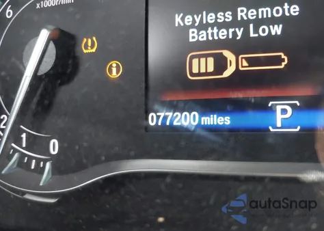 2017 Honda Ridgeline Rtl-E z USA, uszkodzony, nr VIN 5FPYK3F78HB033853